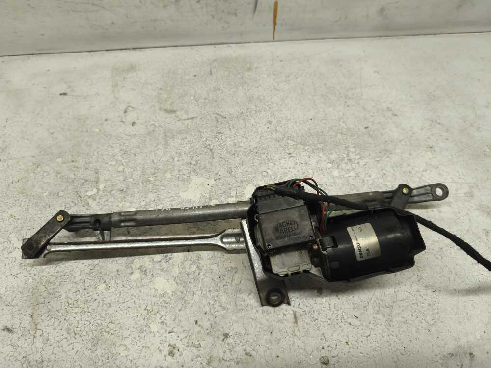 MOTEUR D ESSUIE GLACE FIAT - Vue 2
